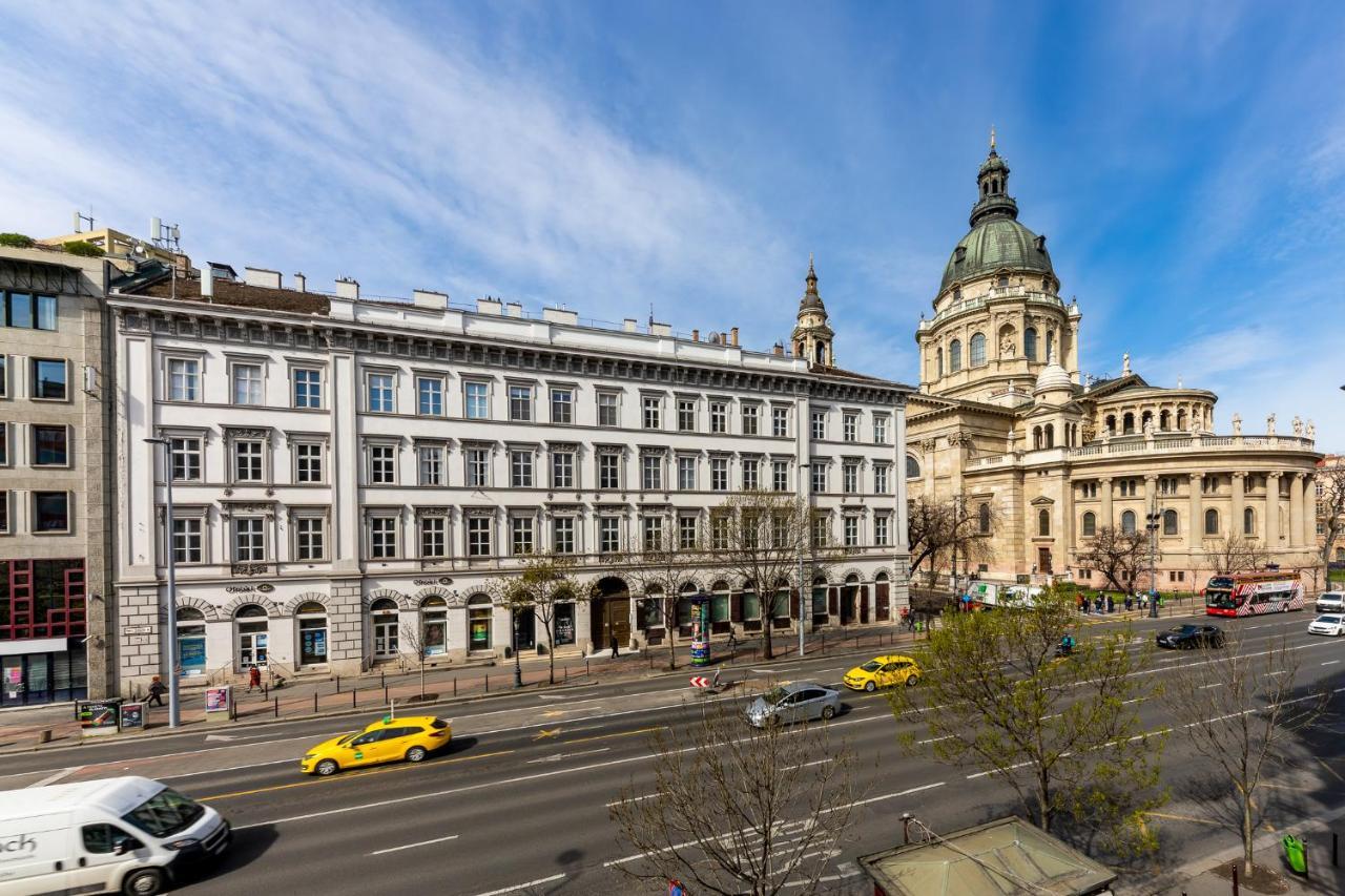 Adagio Basilica Hostal *